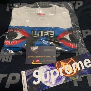 Supreme Life Tee